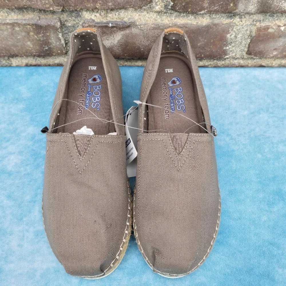 Bobs Skechers Memory Foam Slip On Espadrilles Sz 9.5